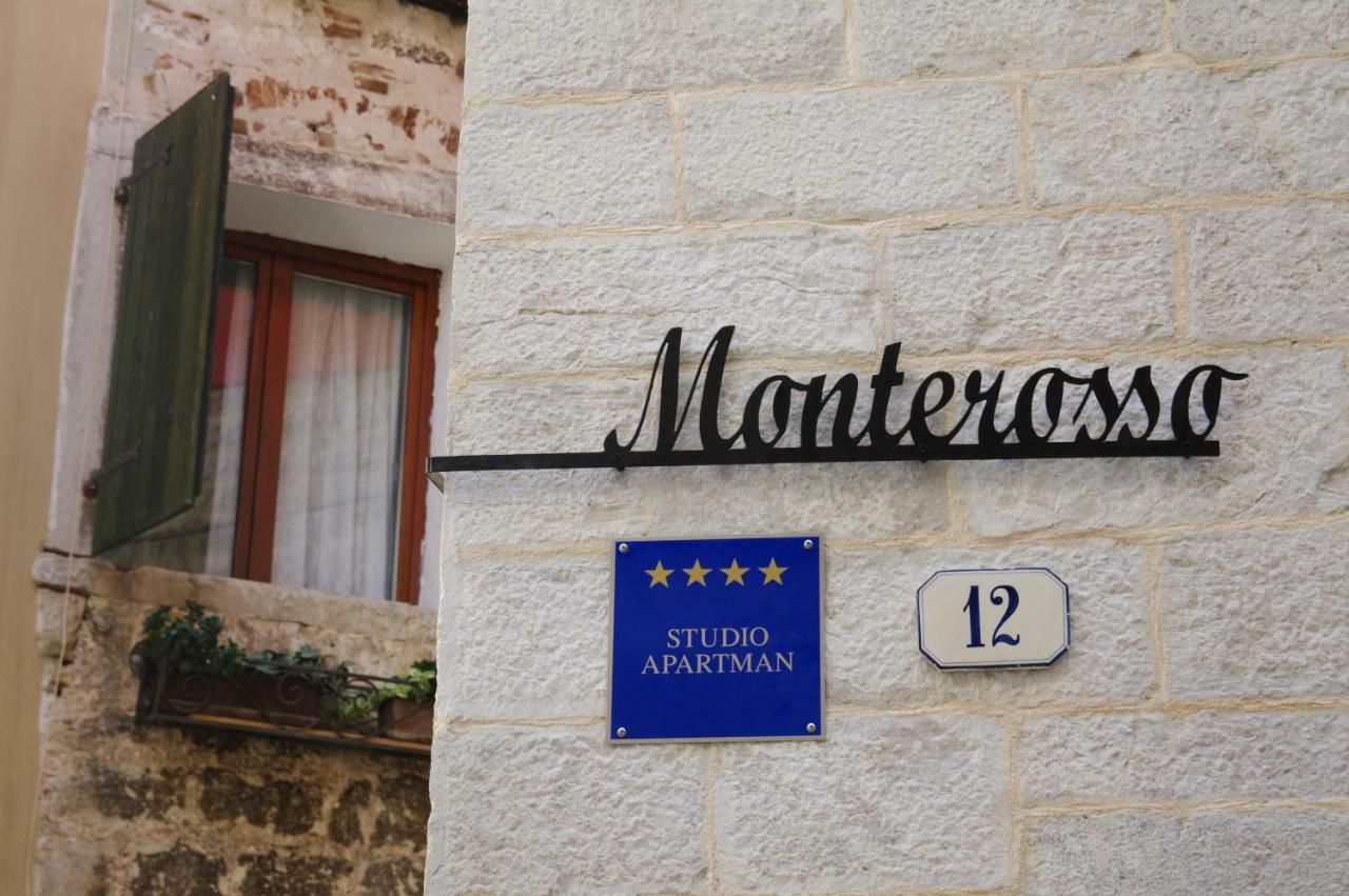 Monterosso Old Town Apartment โรวีน ภายนอก รูปภาพ