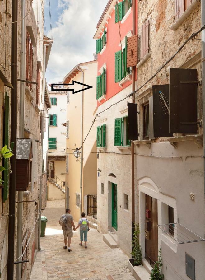 Monterosso Old Town Apartment โรวีน ห้อง รูปภาพ